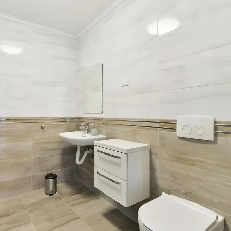 East By Interhome *