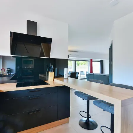 بيت للعطل East By Interhome Tribalj