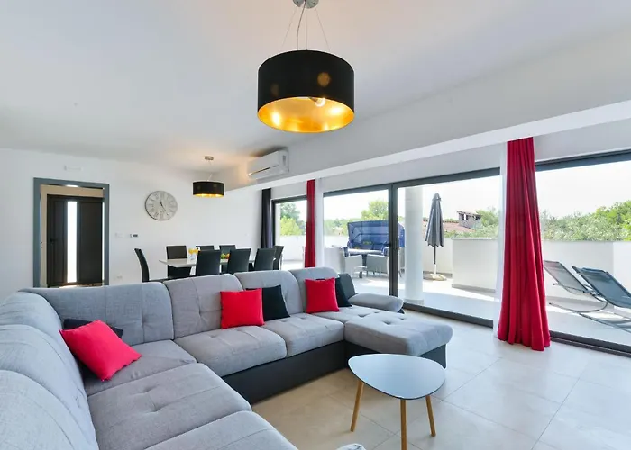 East By Interhome 펜션 Tribalj