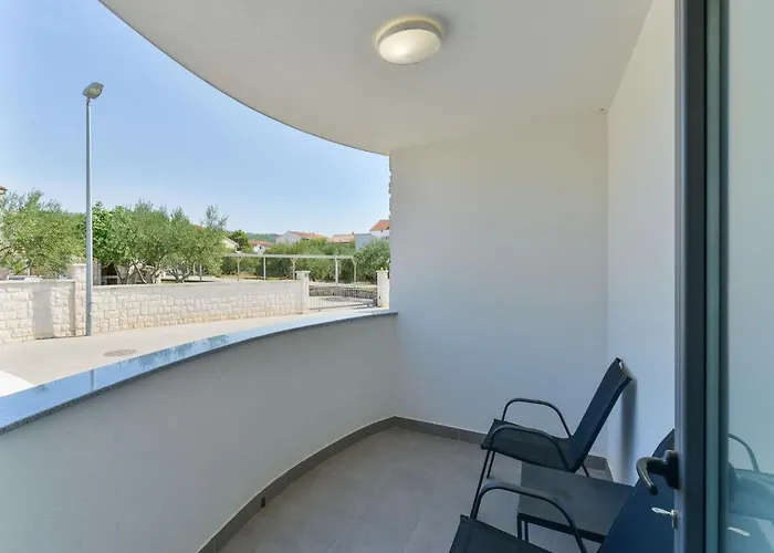 펜션 East By Interhome Tribalj